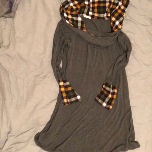 12 pm by Mon Ami dress.